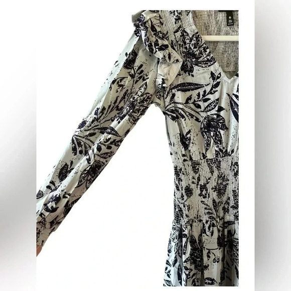 Aqua Women's Linen Blend Smocked Long Sleeve Midi Dress Flower Print Blue Sz XS - Picture 5 of 10